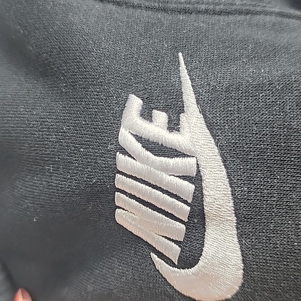 Nike Jacket Unisex Size M. Black zip up hoodie - Picture 9 of 11